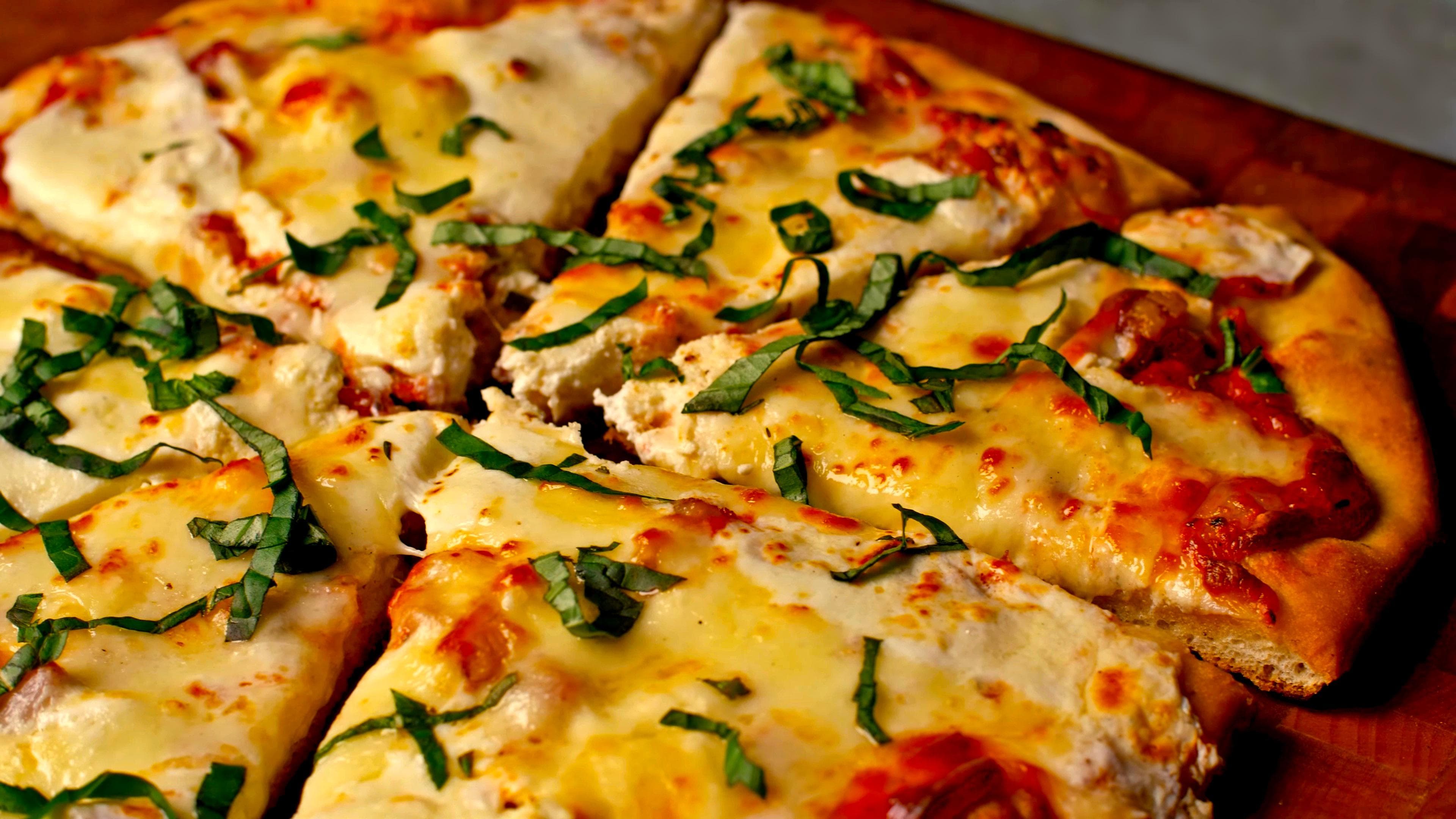 Classic Pizza